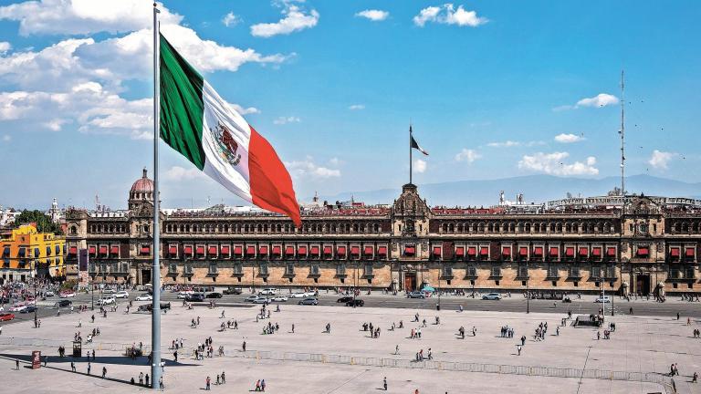 HR Ratings confirma el liderazgo financiero de la CDMX, subrayando su manejo responsable de la deuda