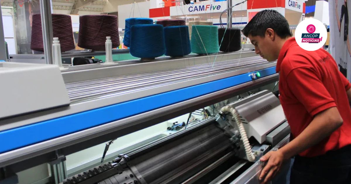 México impone arancel de 35% a textiles para proteger empleo y reactivar industrial