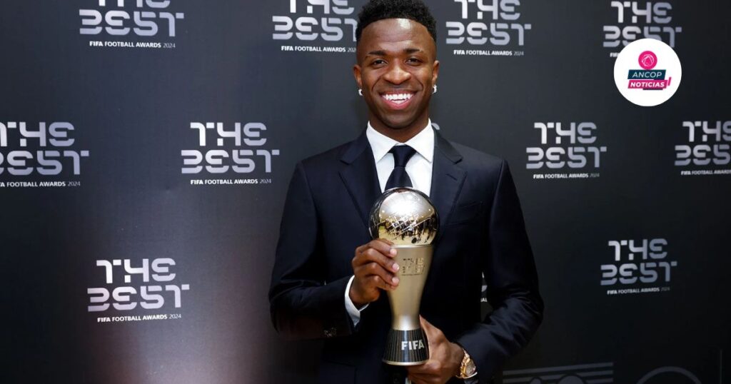 Vinicius Jr. gana el premio The Best 2024 como el mejor futbolista del año