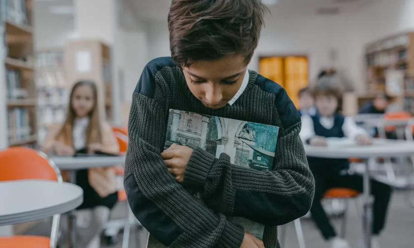 El miedo en las aulas: el impacto de las nuevas políticas en la educación