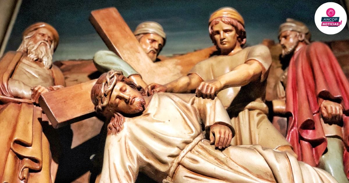 Cadenas, cactus y silencio: la intensa devoción del Viernes Santo en Atlixco