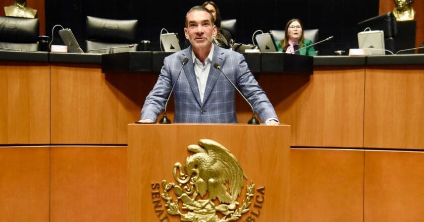 Luis Armando Melgar