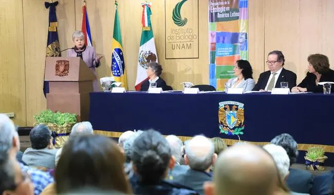 Alicia Bárcena