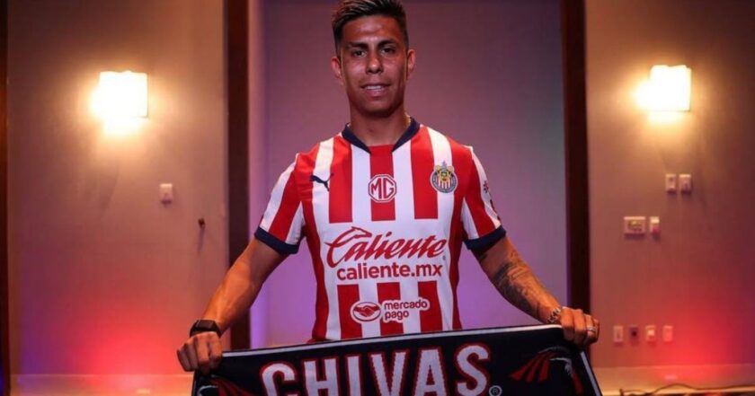 Efraín Álvarez