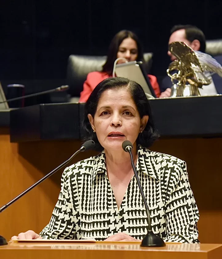 Senadora Rocío Corona