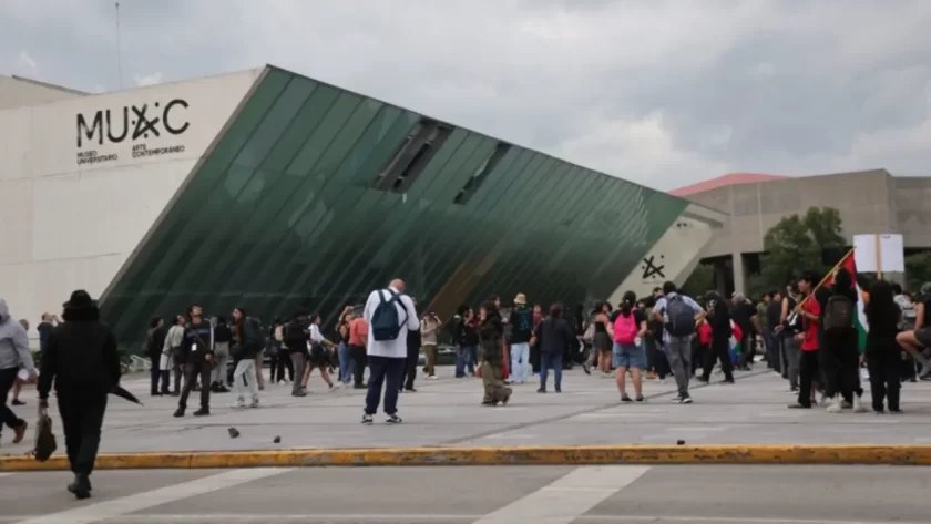UNAM