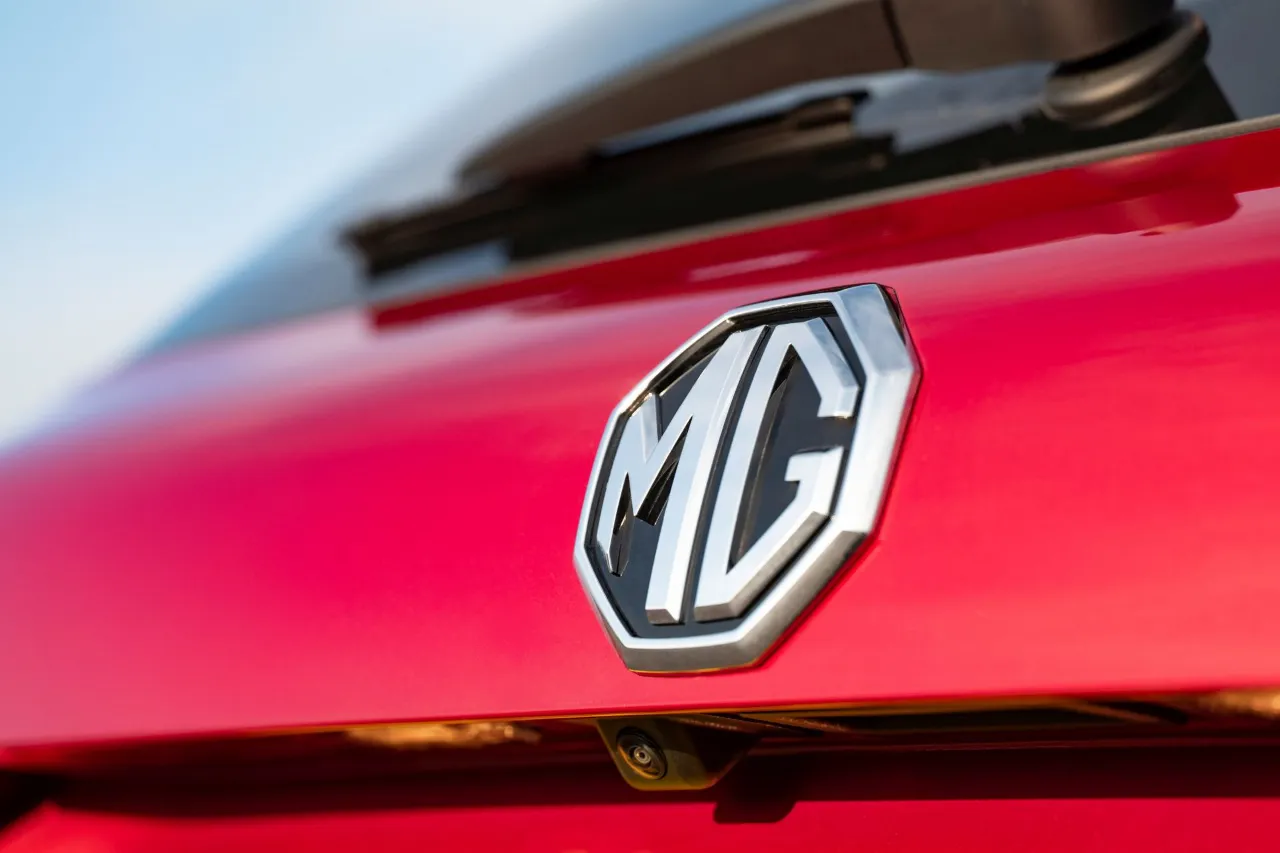 MG