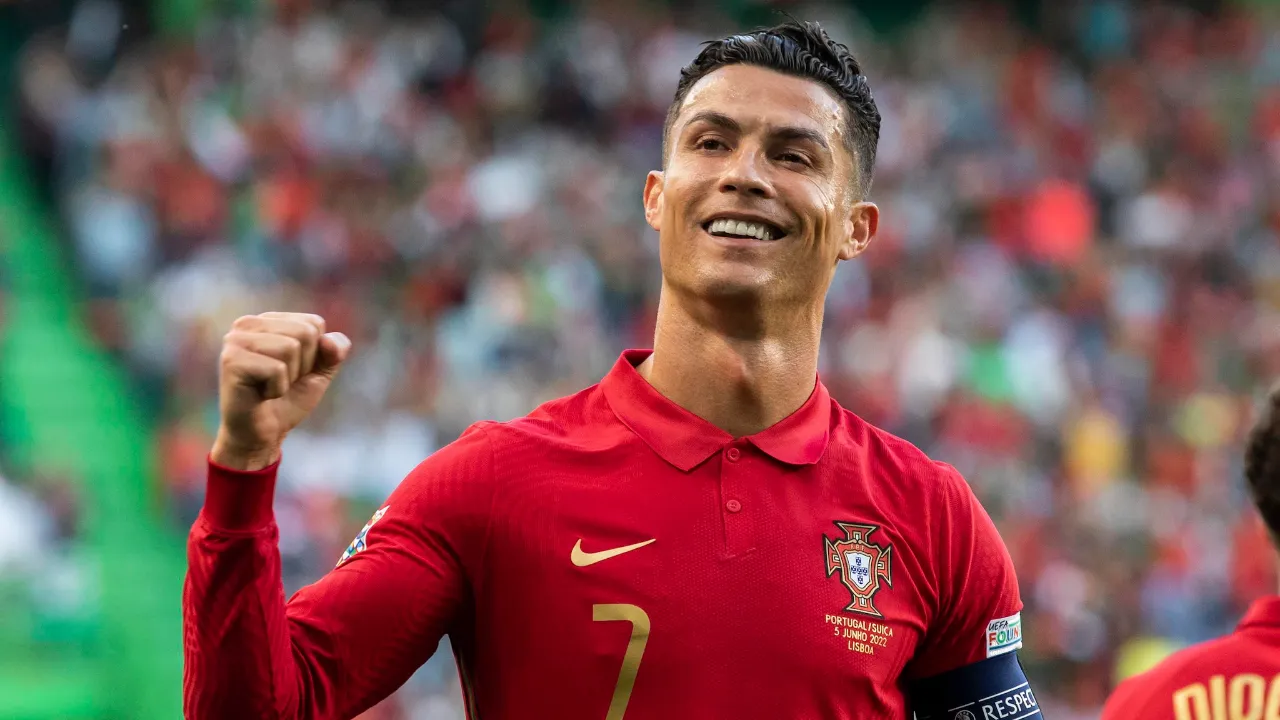CRISTIANO RONALDO