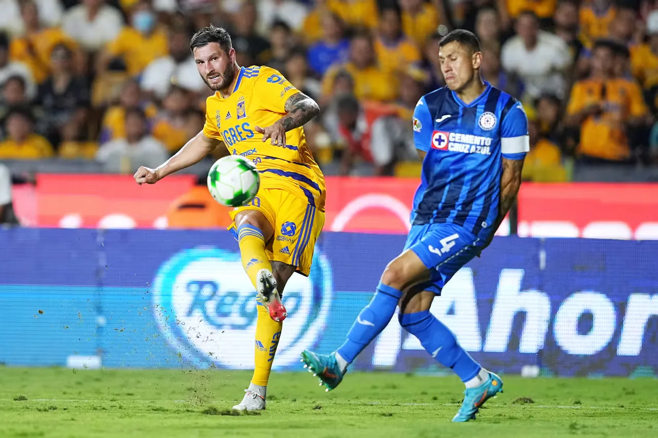 Penal salvador, Cruz Azul empata 1-1