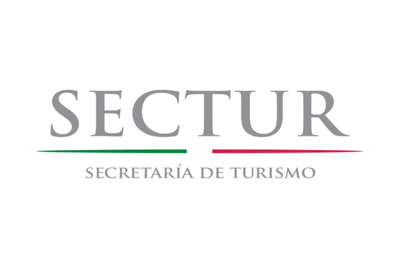 México se encarrila a cierre de año turístico récord