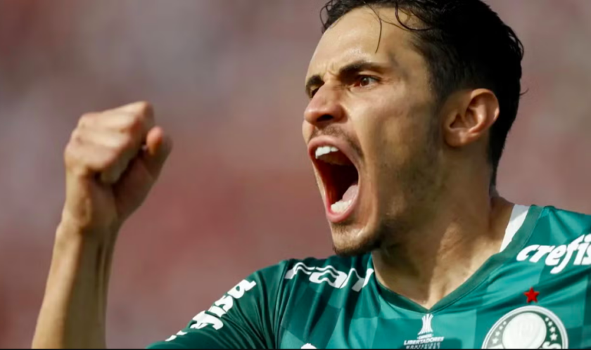 América apunta a Raphael Veiga