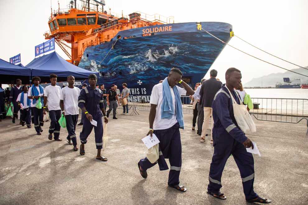 Europa aprueba nuevas normas de asilo que dan facilidad para las deportaciones