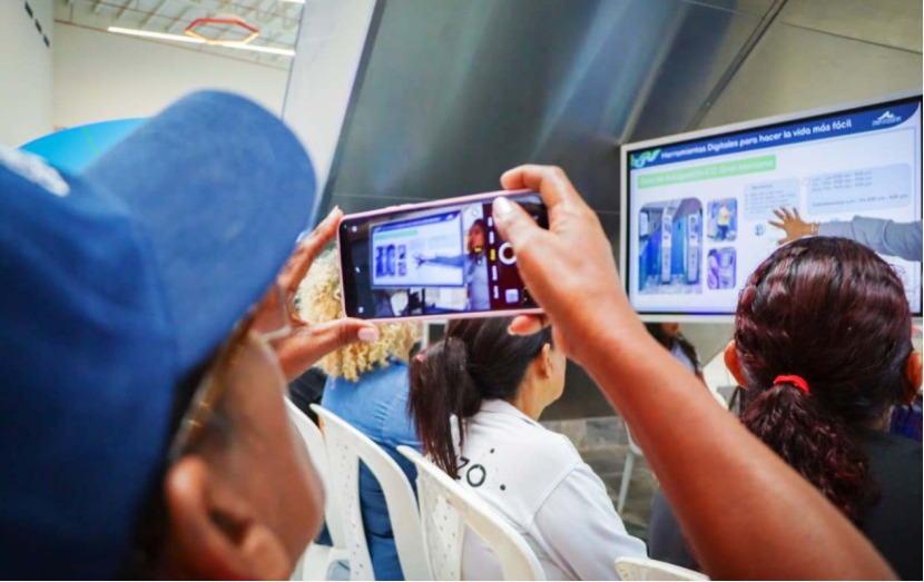 Organizaciones migrantes en EU y México: redes de apoyo, cohesión social y construcción de comunidad binacional