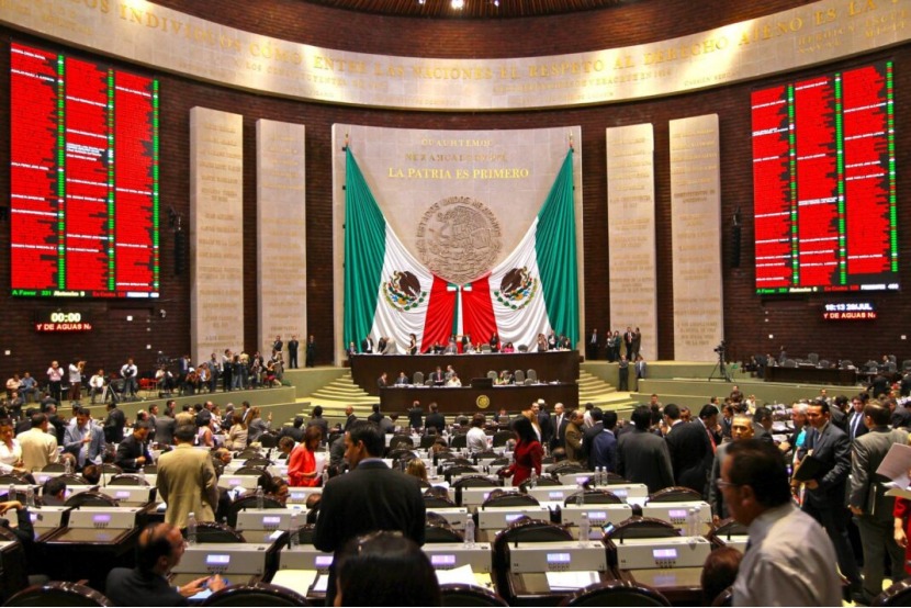 Diputados aprueban reforma migratoria