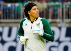 Guillermo Ochoa porta la bandera México rumbo al Mundial 2026